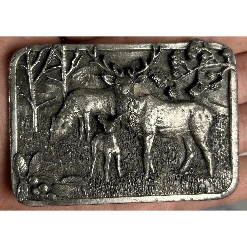 VTG Siskiyou Buckle Co. Wapiti Elk Family Belt Buckle 1982 Silver Pewter